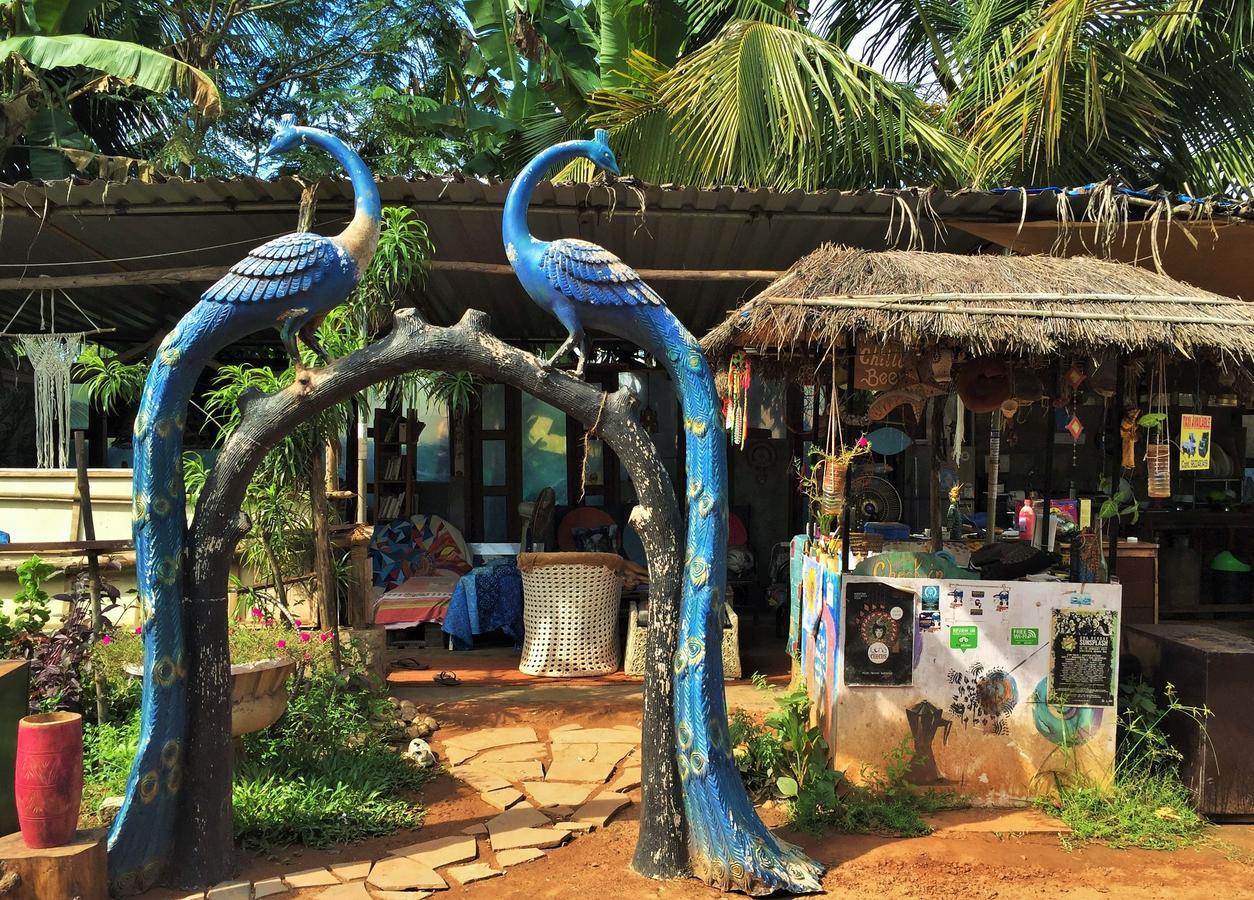 Wonderland Hostel Anjuna Exterior foto